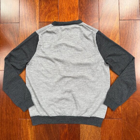 J Crew Men's Cardigan Sweater 100% Merino Wool Two Tone Gray Preppy Size L - Picture 8 of 10